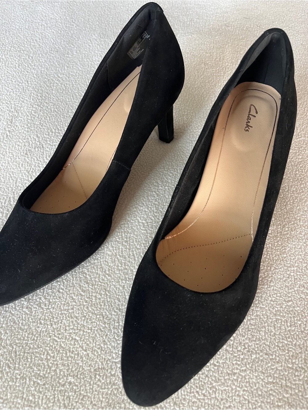 New Clarks Women's Black Suede Pointed Toe Pumps, 7.5